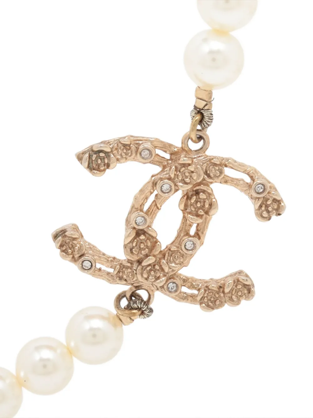 Pre-owned Chanel 2022 Interlocking-cc Pearl Necklace In Gold