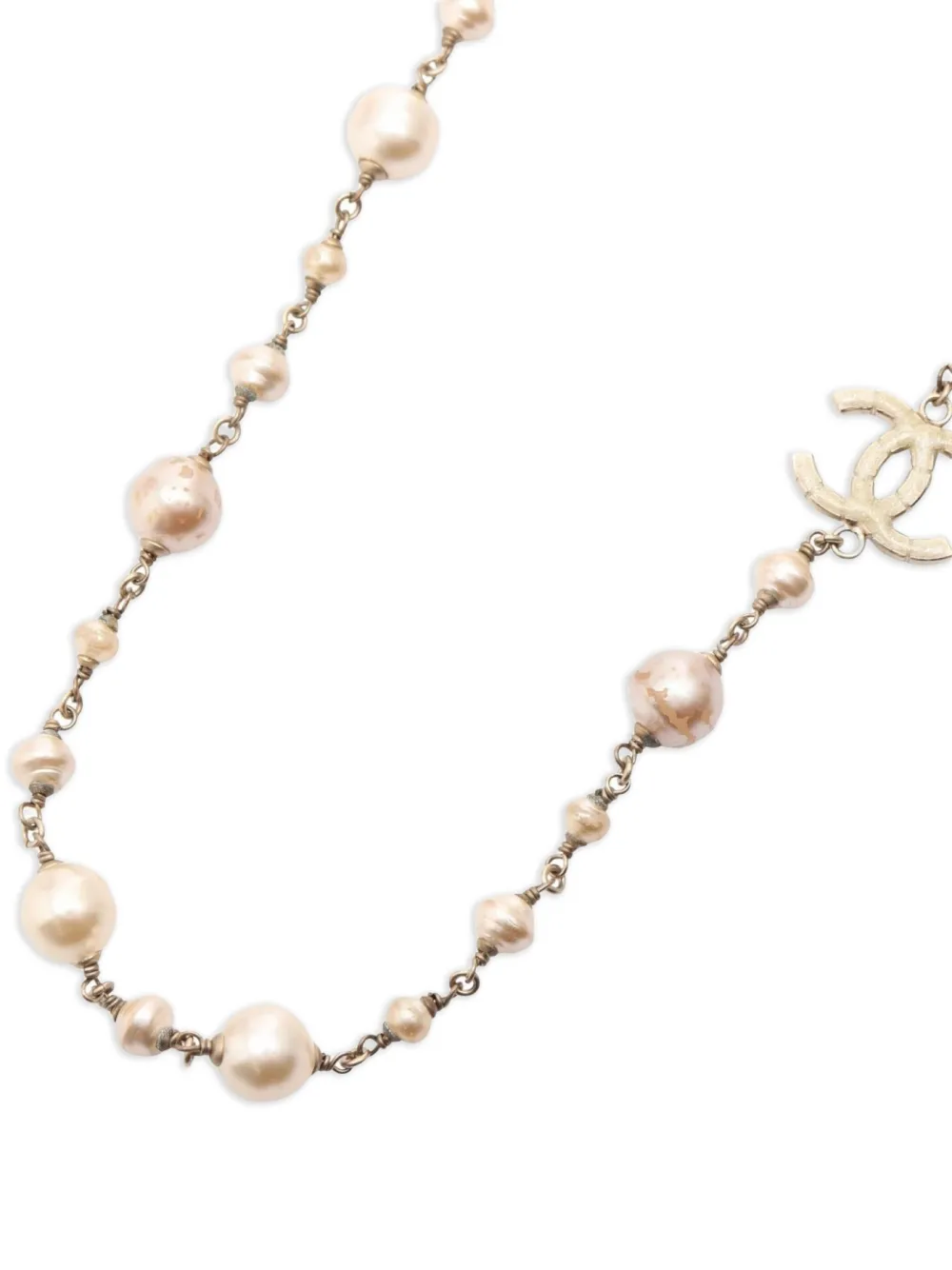 Pre-owned Chanel 1986-1988 Coco Mark Necklace In White