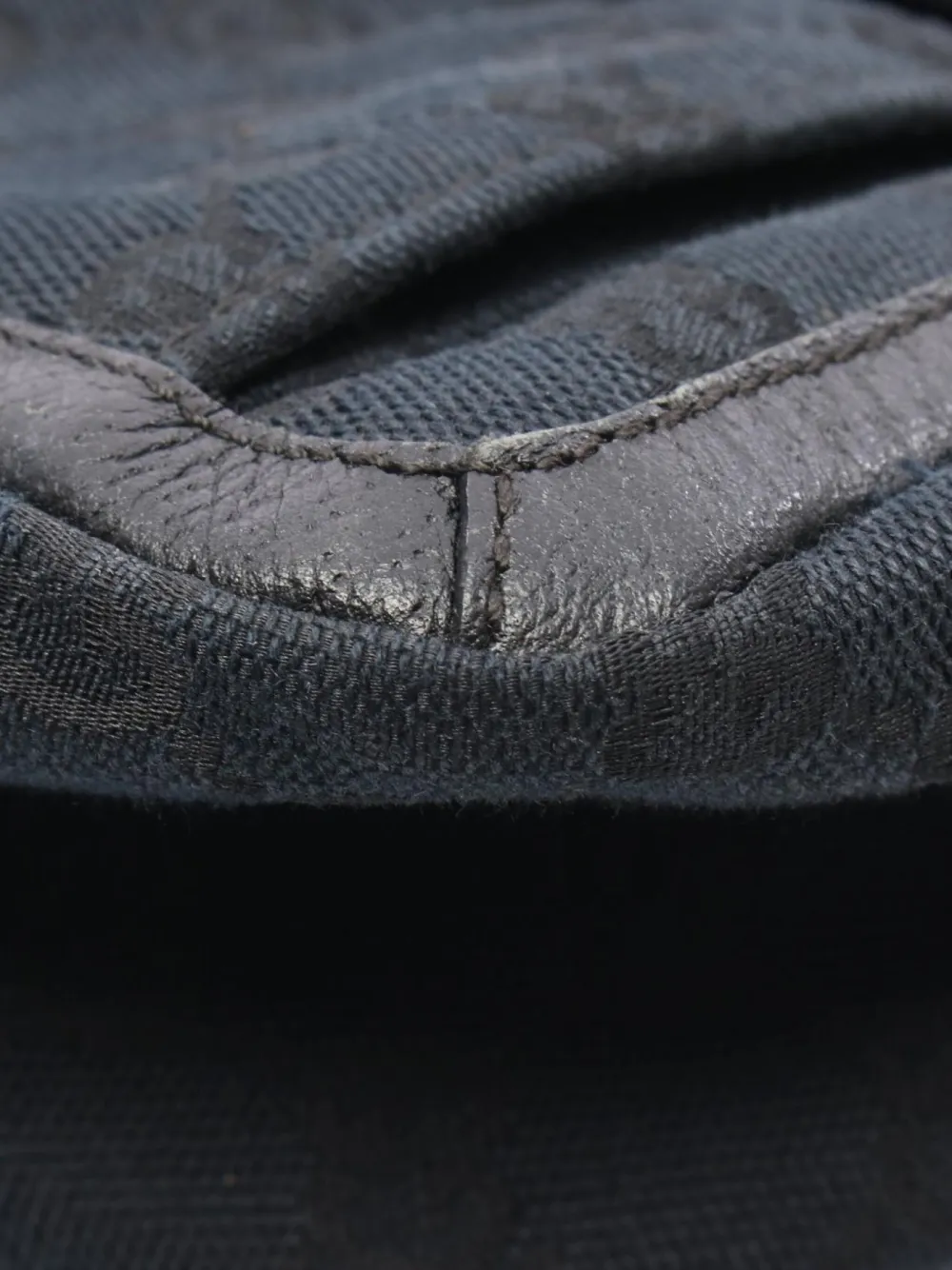 Pre-owned Gucci 2000's Abby Gg-pattern Tote Bag In Black
