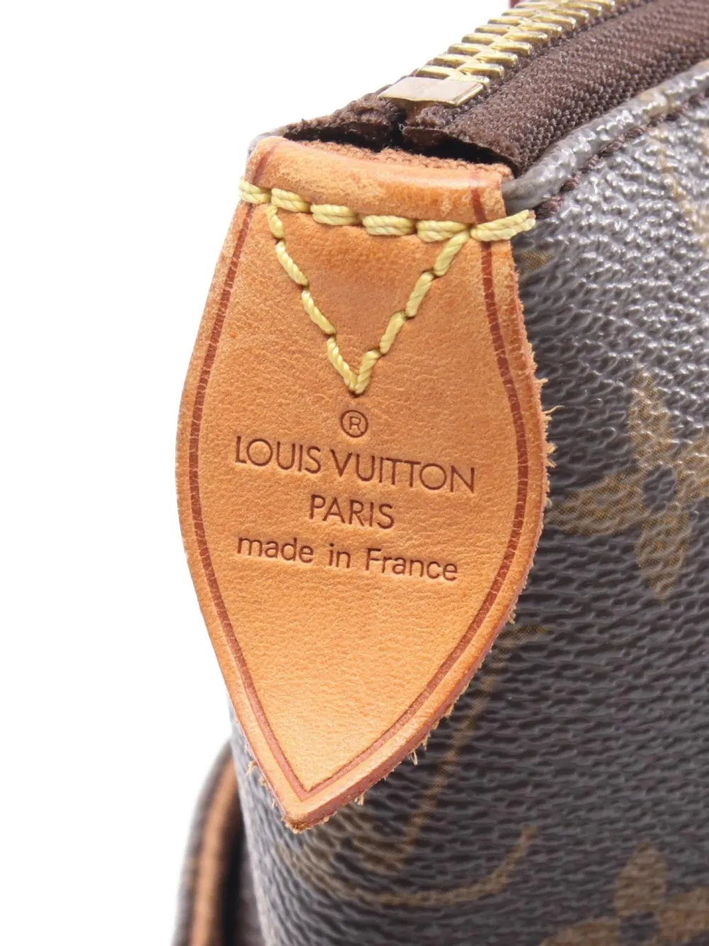 Pre-owned Louis Vuitton 2009 Totally Mm Monogram Tote Bag In Brown