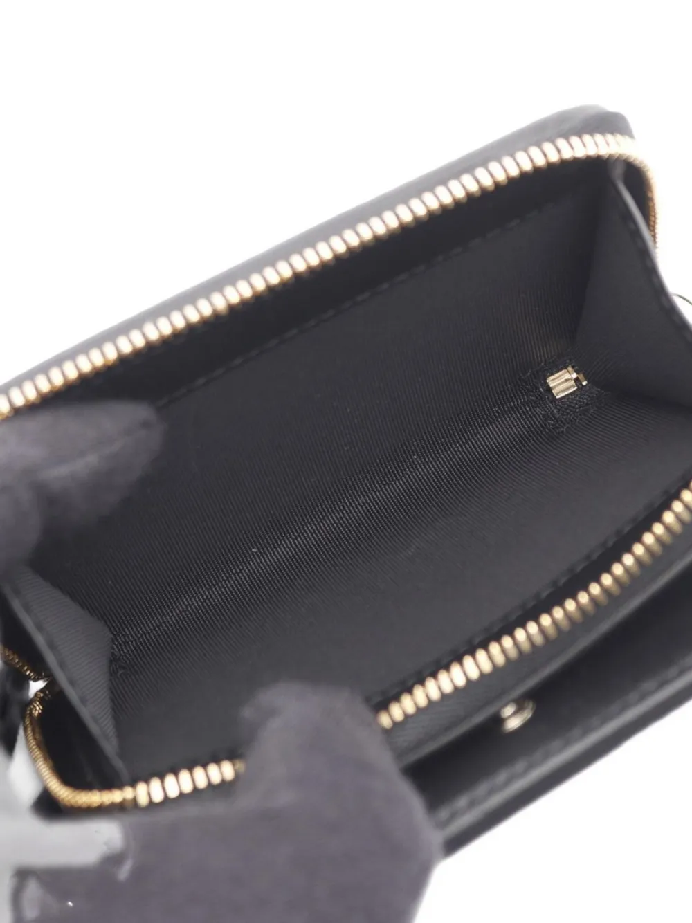 Pre-owned Gucci 2020 Mini Gg Emblem Wallet In Black