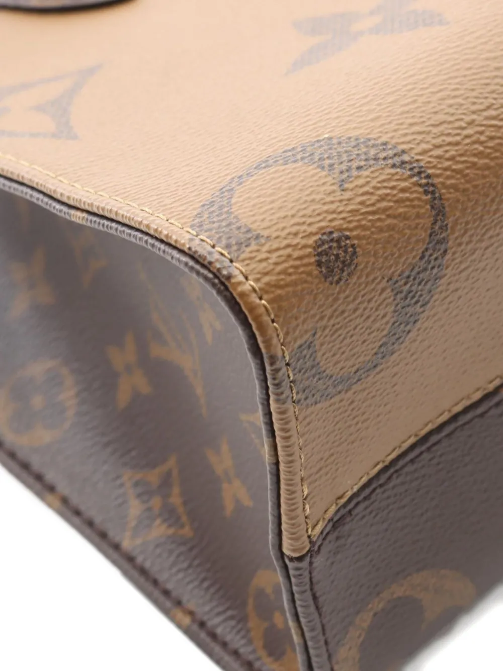 Pre-owned Louis Vuitton 2021 Onthego Pm Two-way Handbag In Brown