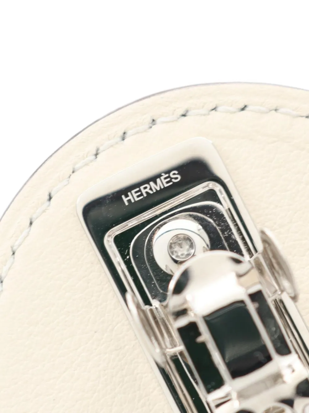 Pre-owned Hermes 2010's Evelyn Nata Hair Clip In White