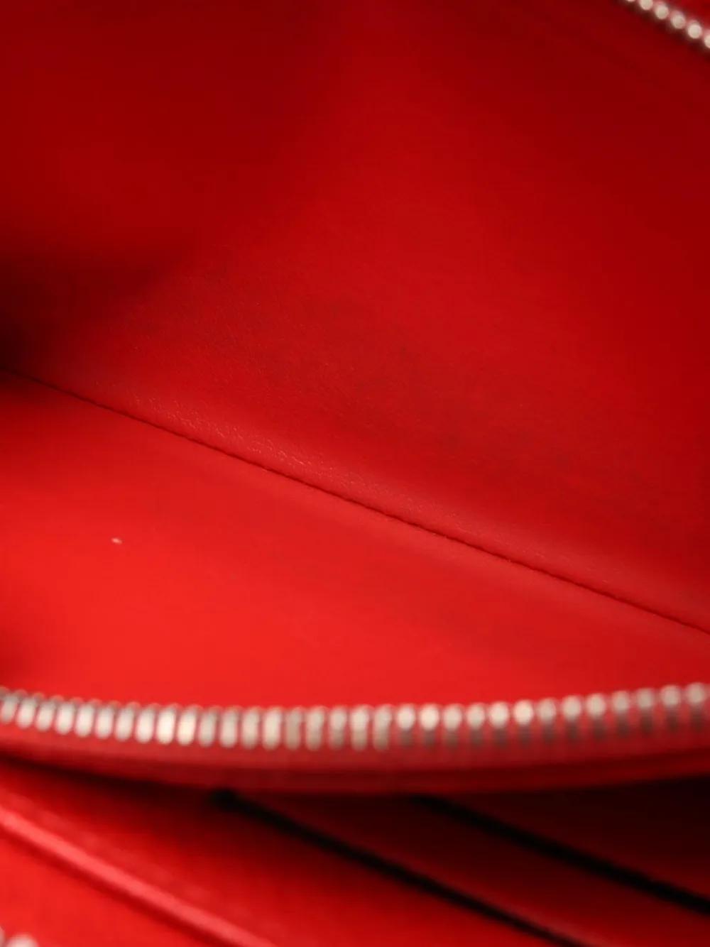 Pre-owned Louis Vuitton 2015 Epi Coquelicot Leather Zip Wallet In Red