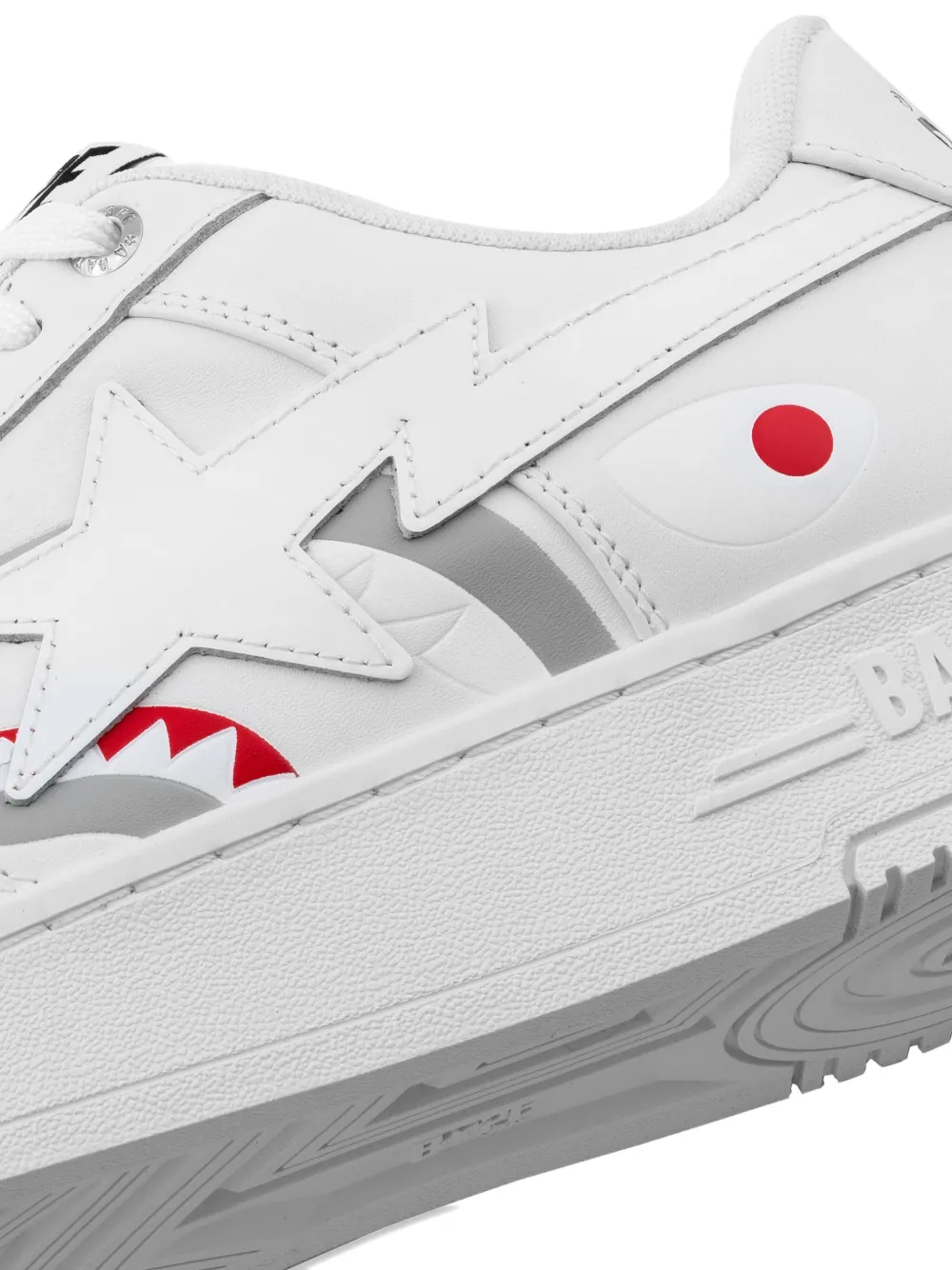 A BATHING APE STA™ SHARKreappears sneakers White