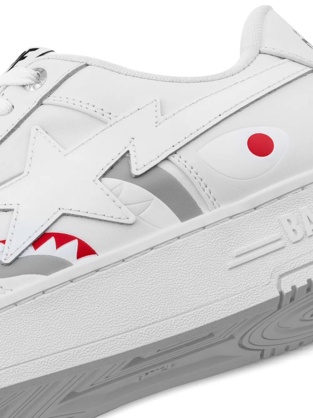 STA™ SHARKreappears sneakers