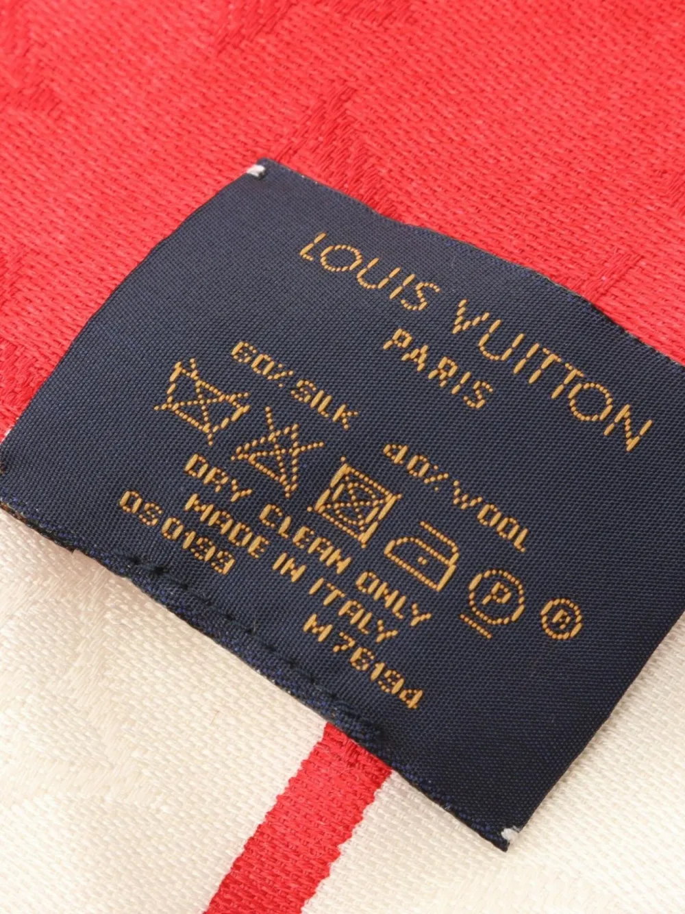 Pre-owned Louis Vuitton 2019 Lv Escale Etor Pareo Summer Stripe Shawl In Blue