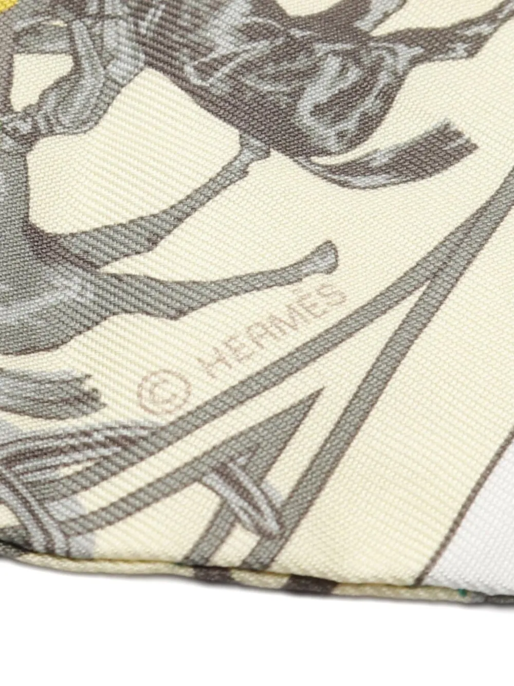 Pre-owned Hermes 10s Cheval Phoenix Dj Ribbon Scarf In Green