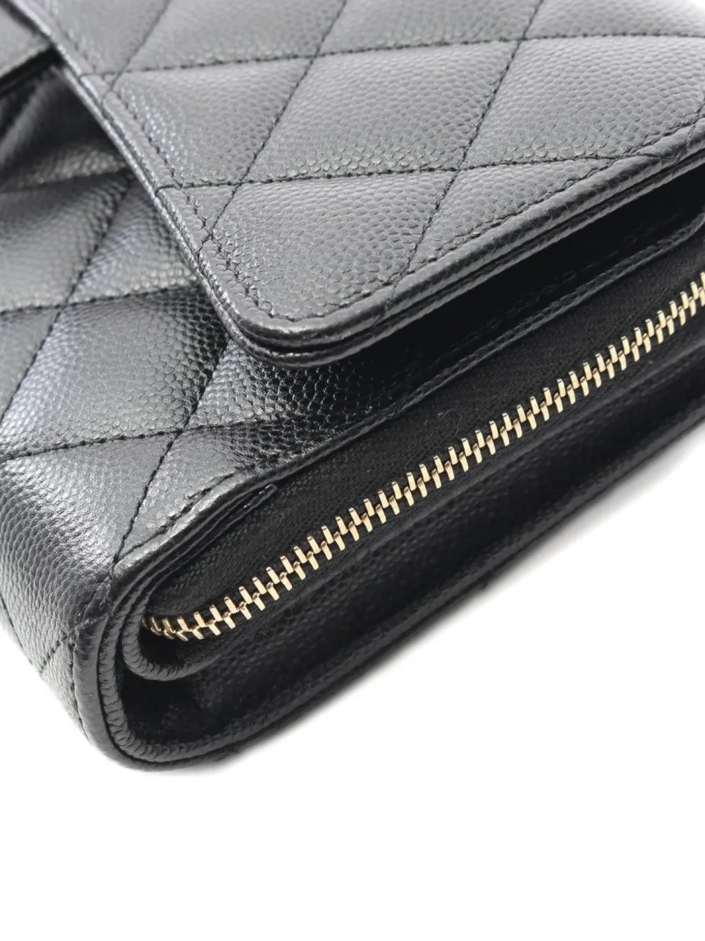 Pre-owned Chanel 2021-2022 Matelasse Chain Wallet In Black