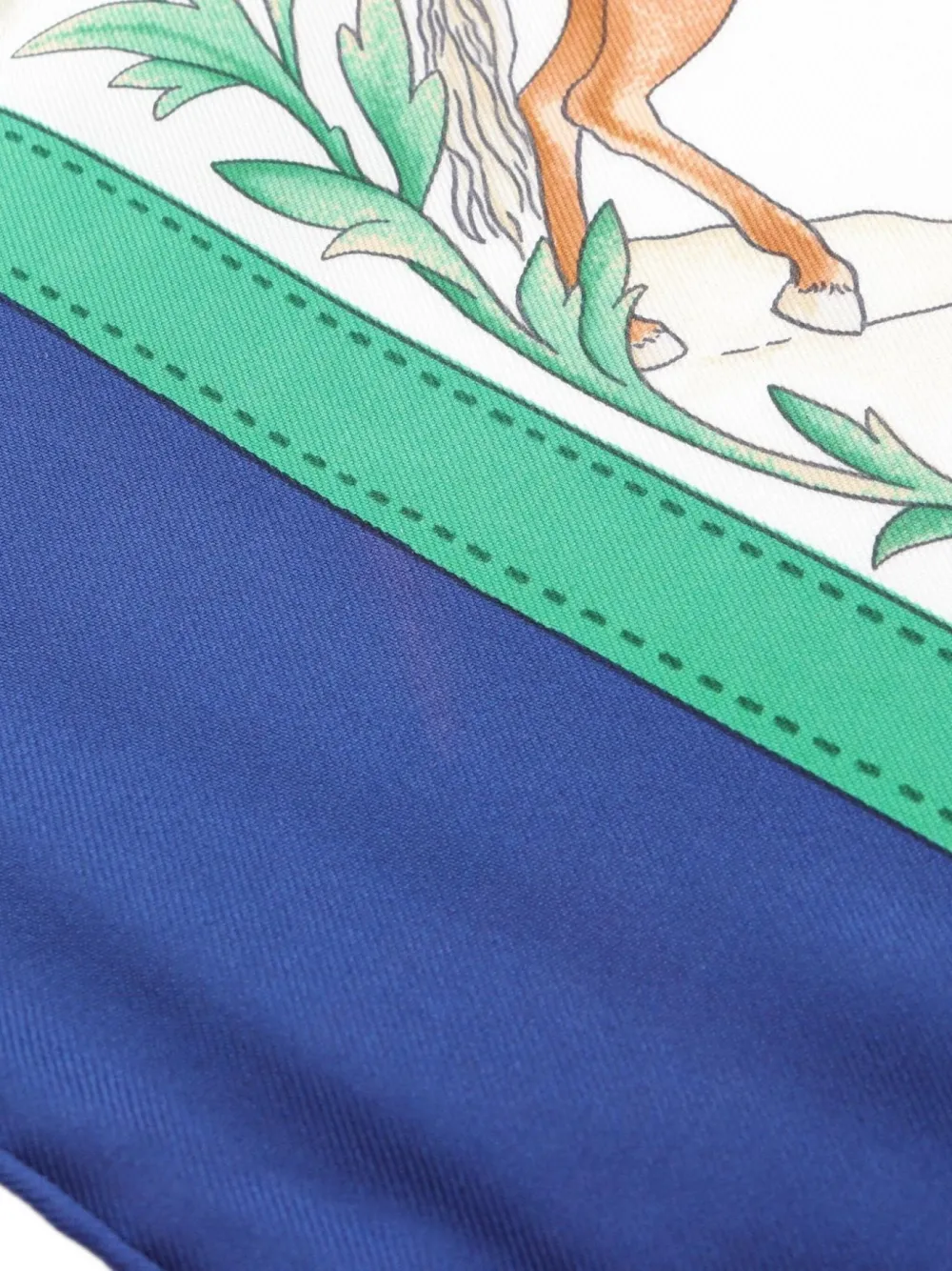 Hermès Pre-Owned 2000s Costumes Civils Actuels silk scarf | Image 2