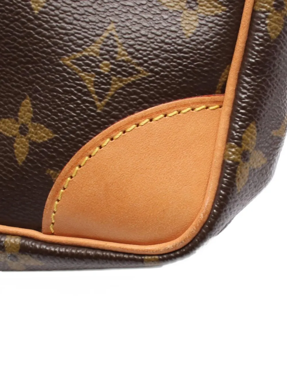 Pre-owned Louis Vuitton 2006 Amazon Shoulder Bag In Brown