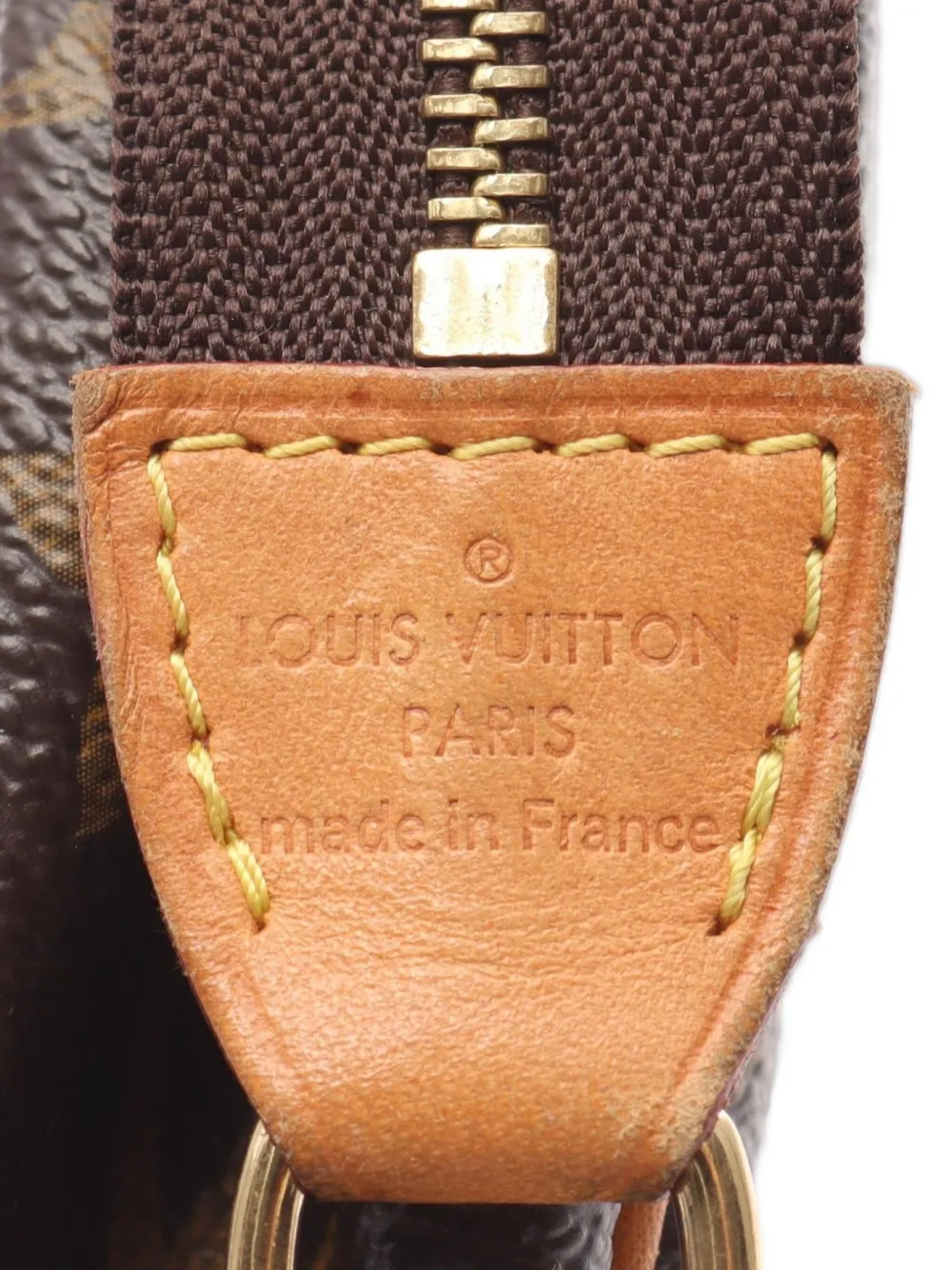 Pre-owned Louis Vuitton 2015 Eva Chain Shoulder Bag In Brown