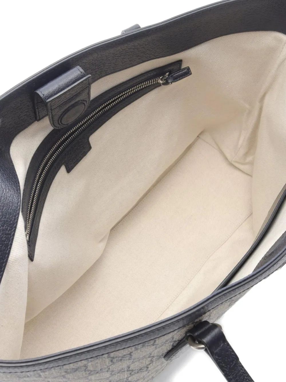 Pre-owned Gucci 2010s Medium Gg Supreme Tote Bag In Neutral