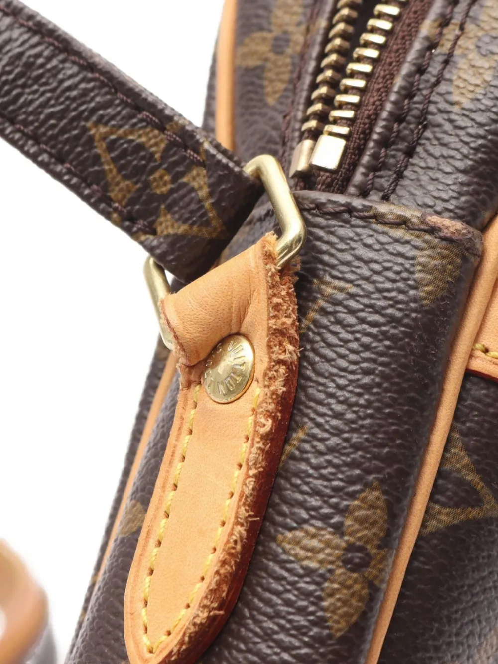 Pre-owned Louis Vuitton 2012 Danube Shoulder Bag In Brown