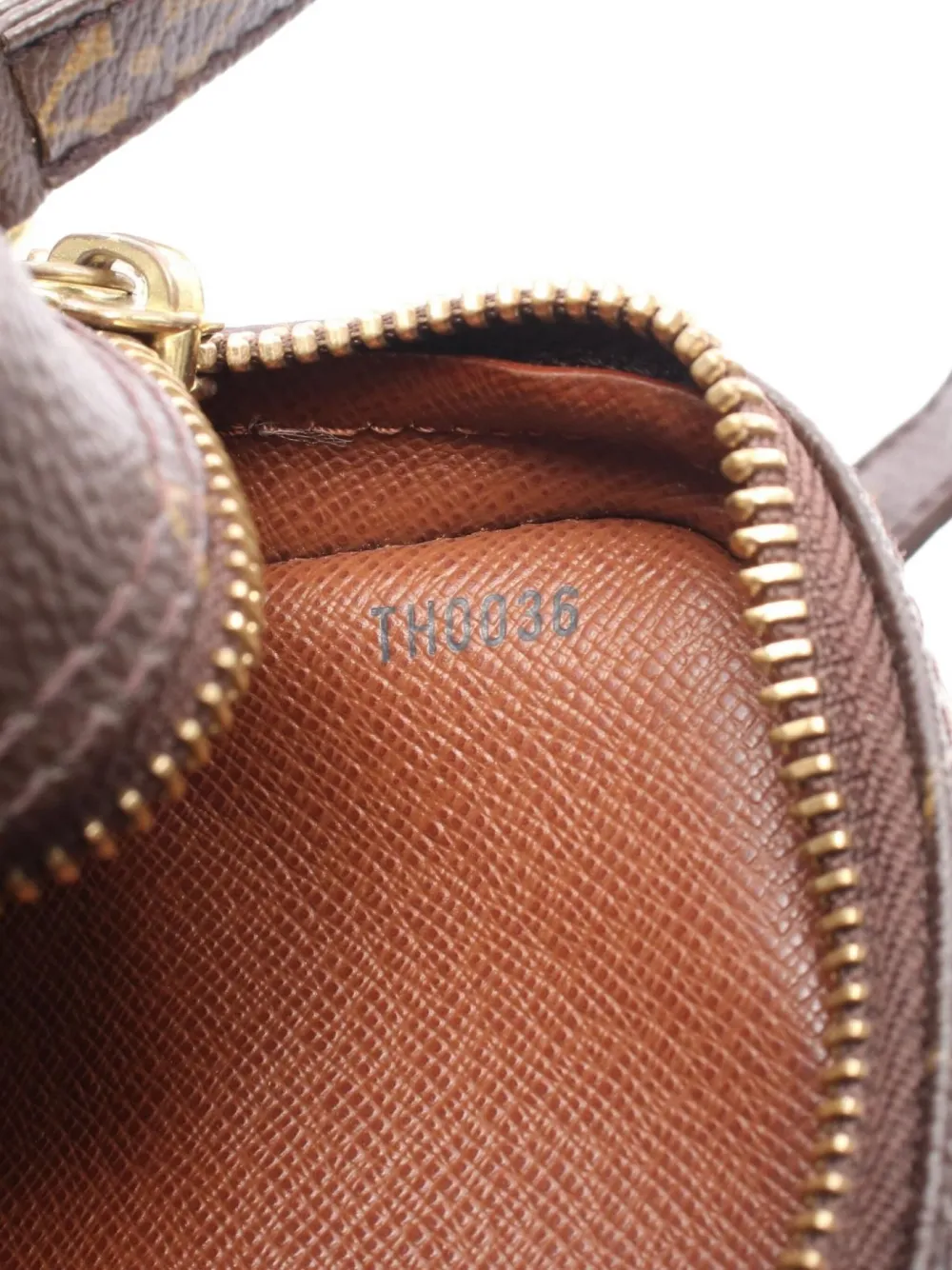 Pre-owned Louis Vuitton 2006 Amazon Monogram Shoulder In Brown