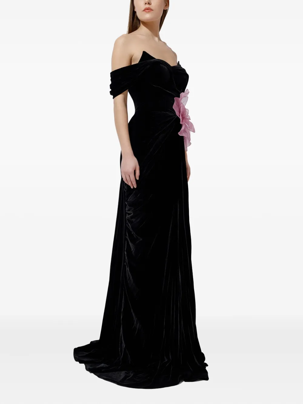 Iris Serban Off-shoulder fluwelen jurk met bloem Zwart