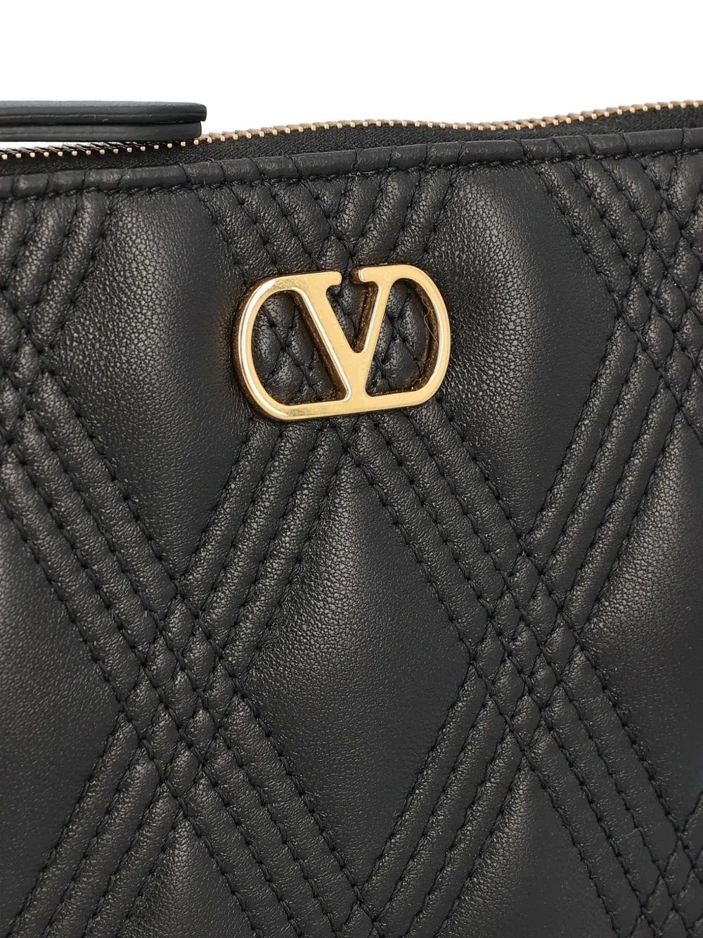 V-logo quilted clutch
