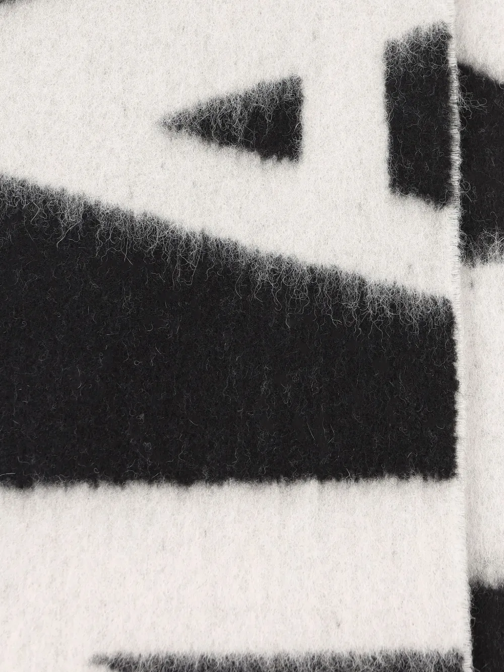 ISABEL MARANT logo-intarsia fringed scarf - Zwart