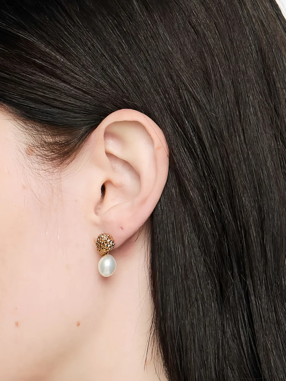 Bimba y Lola eagle-head drop earrings | Image 2