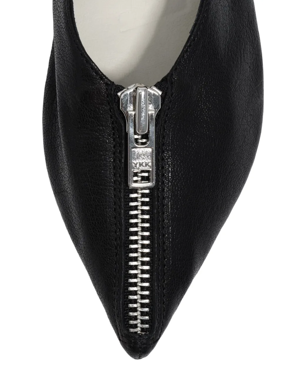 Bimba y Lola Pumps met puntige neus Zwart