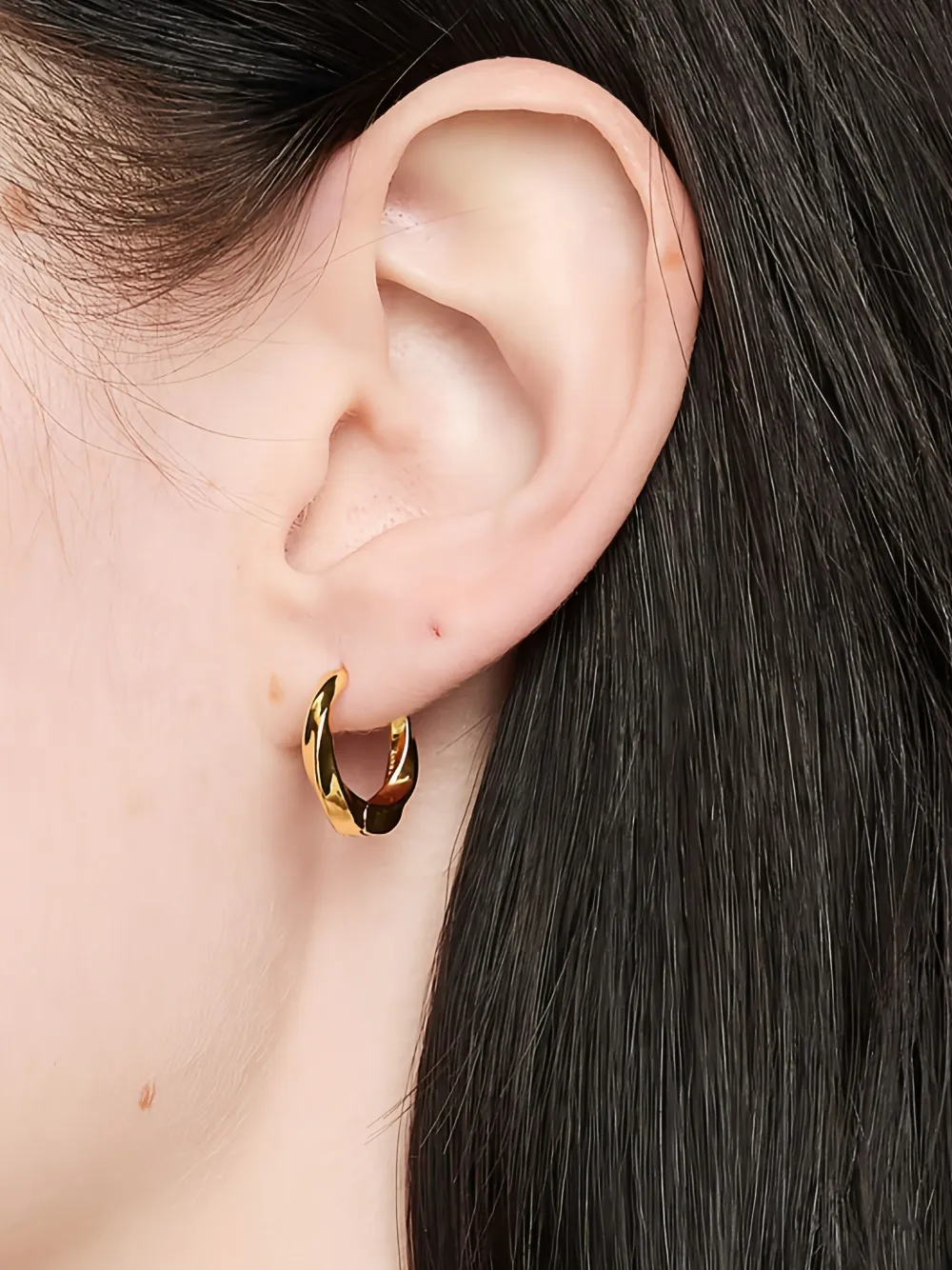 Bimba Y Lola Hoop Earrings In Gold