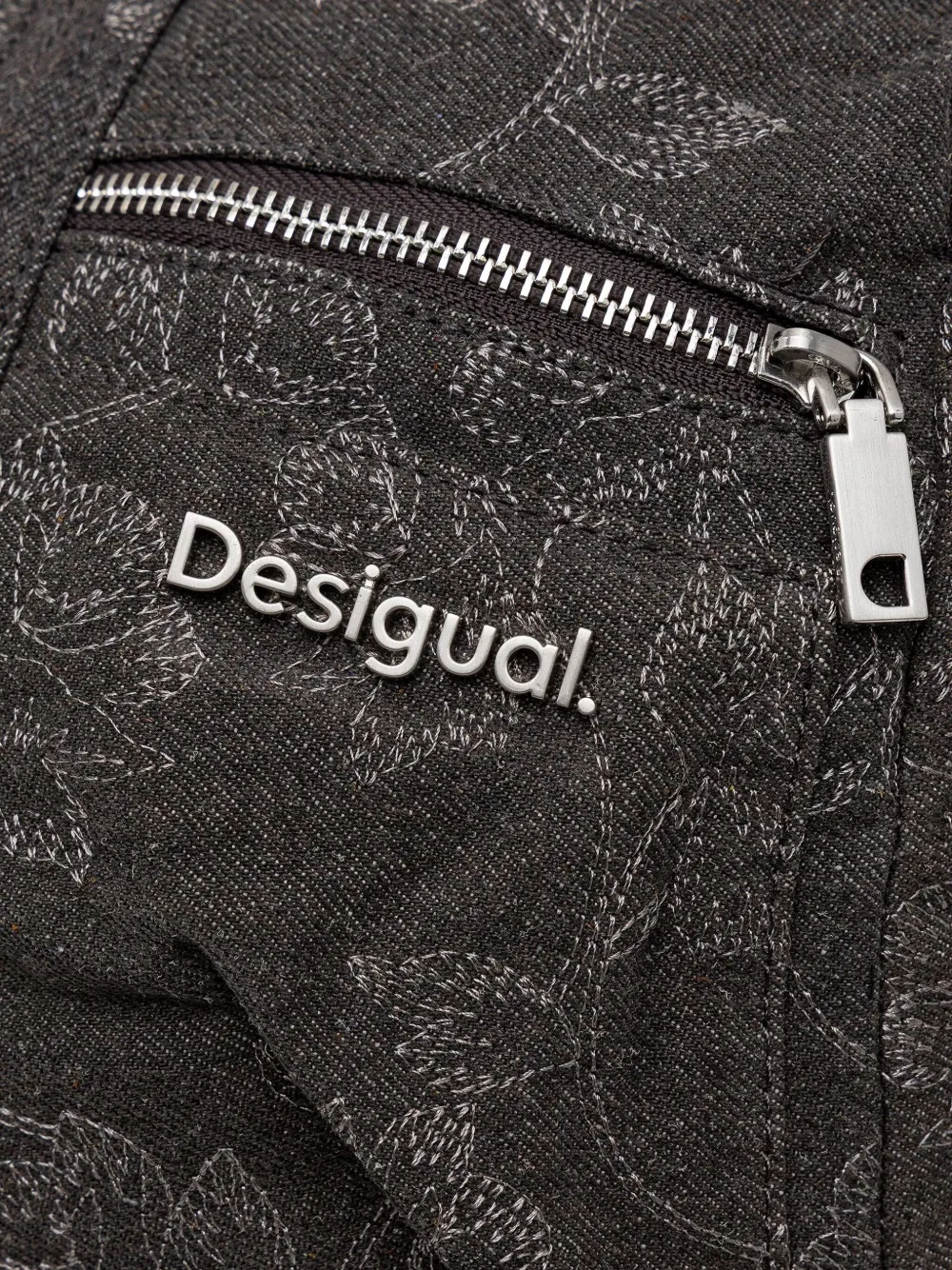 Desigual Rugzak met bloemenprint en ritszak Zwart