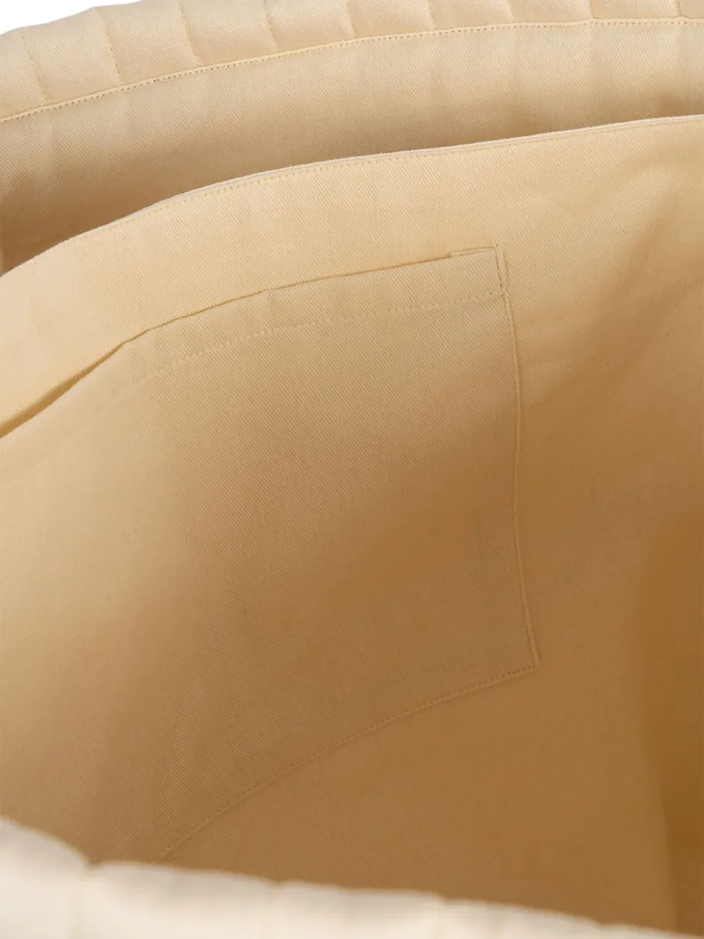 Konges Sløjd Molly gewatteerde tas met kersenprint Beige