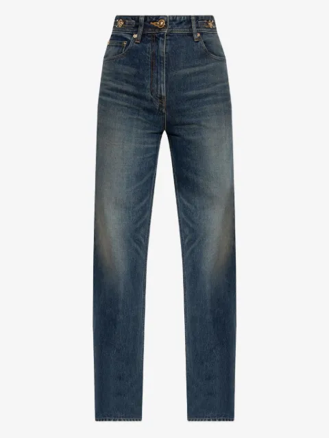 Versace jeans con detalle de placa