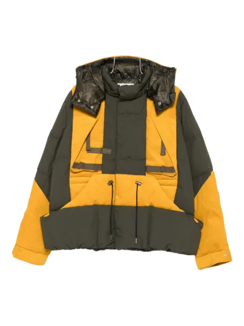 sacai hooded panelled puffer jacket