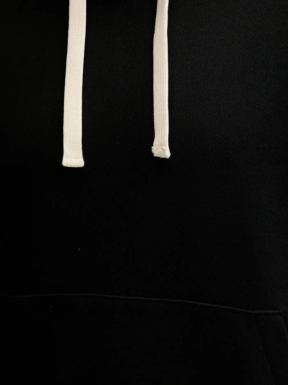 Ea7 Long-sleeve Drawstring Hoodie In Black