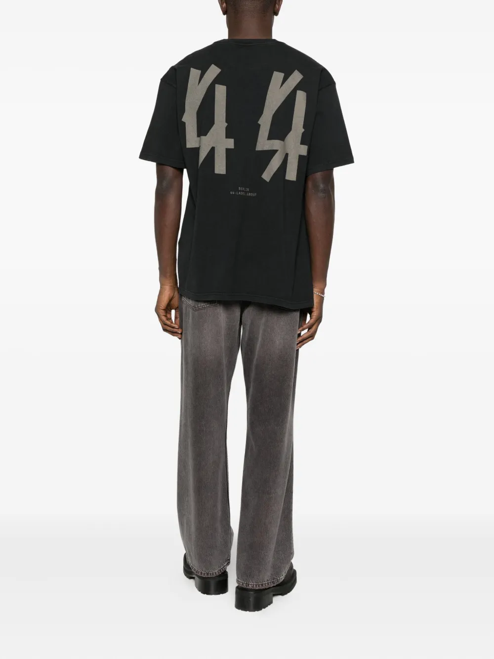 44 LABEL GROUP logo-print T-shirt | T-Shirts | Image 2