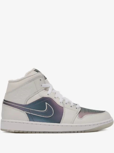 Jordan イリディセント スニーカー