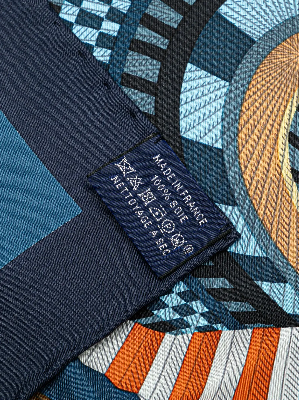 Hermès Pre-Owned 20th Century Lanternes Ballons et Cocardes Silk Scarf scarves | Image 2
