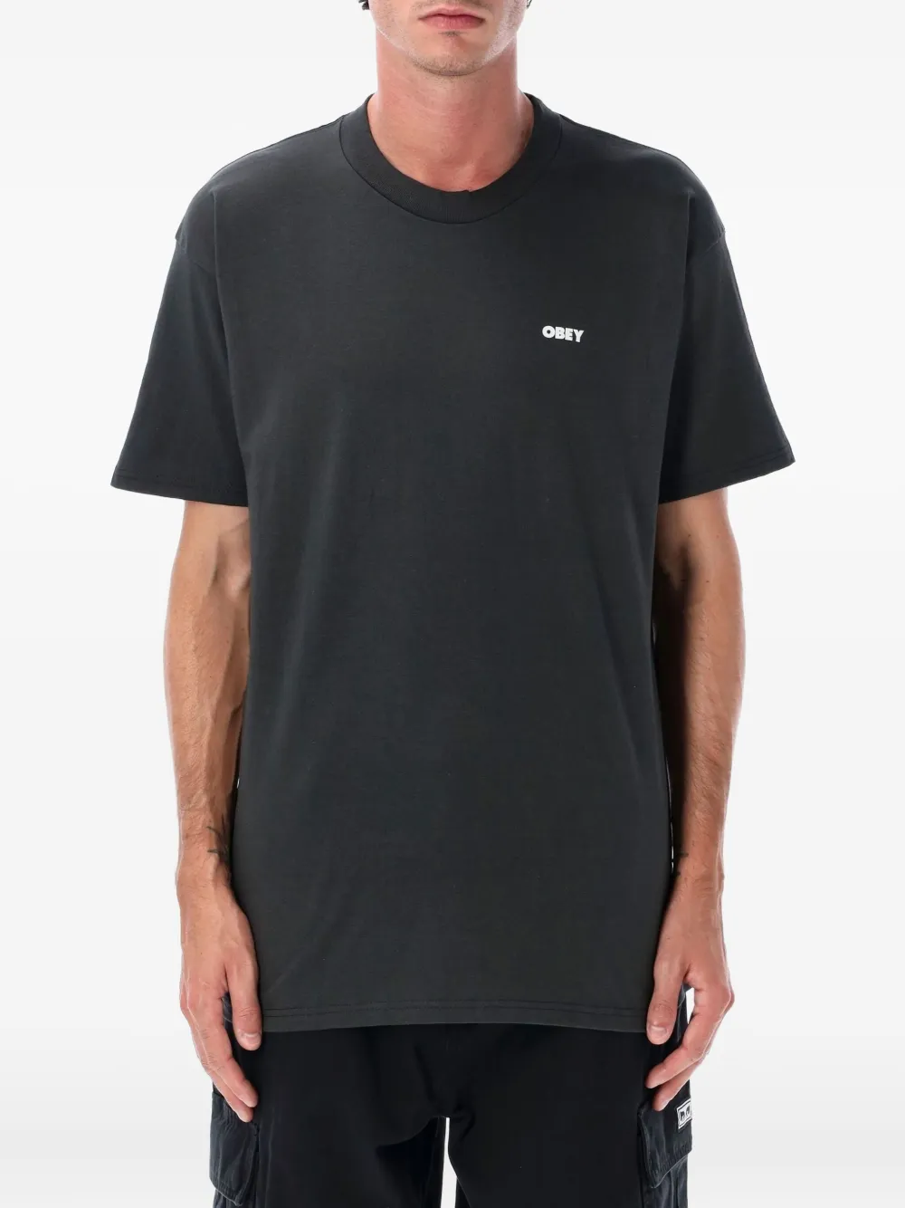 Obey World in Flames Tシャツ - ブラック Obey World in Flames Tシャツ - ブラック