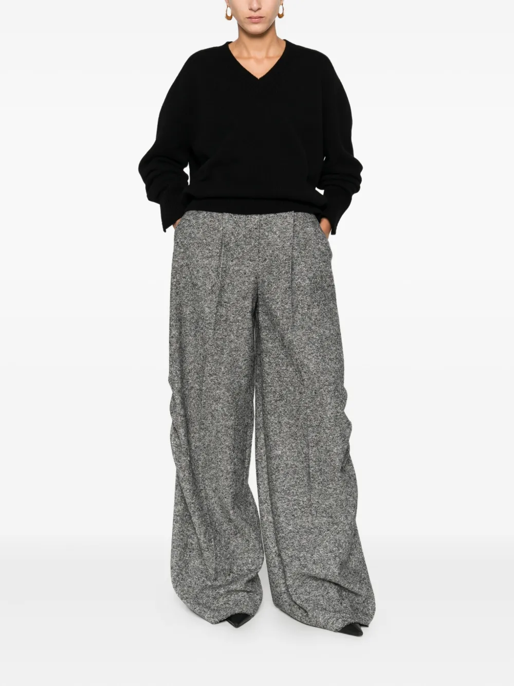 Róhe V-neck sweater | Knitted Sweaters | Image 2