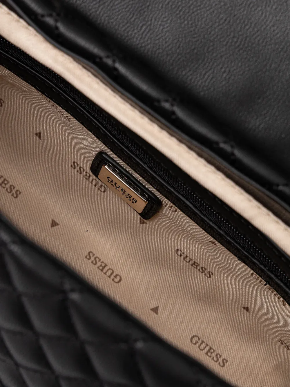 Guess Usa Everlee Quilted Shoulder Bag In Black