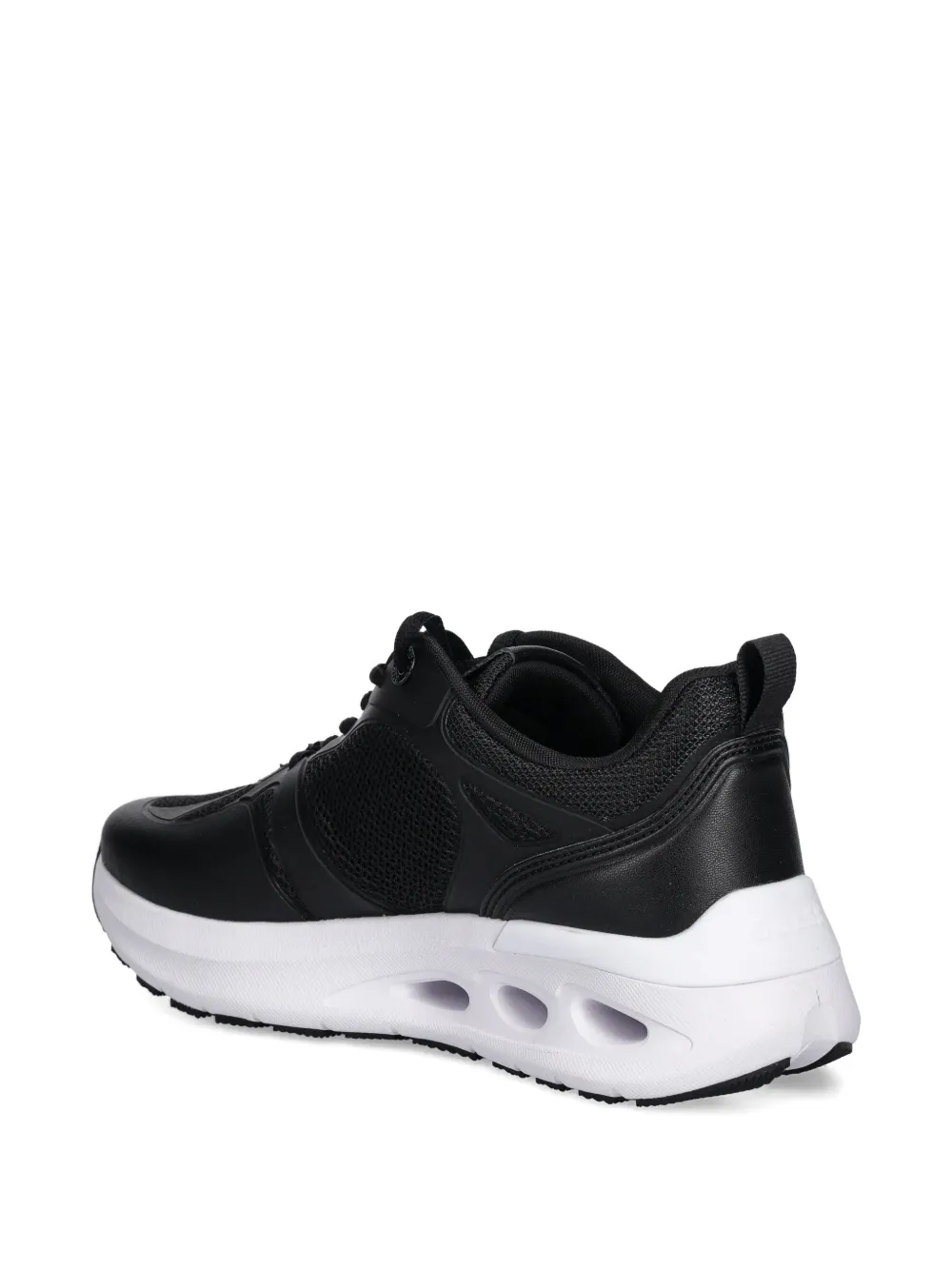 Guess Usa Logo-patch Sneakers In Black