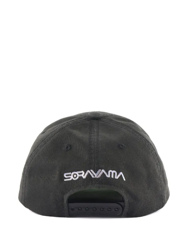 saint mxxxxxx 空山基　sorayam hajimeコラボキャップ SAINT MXXXXXX Saint Sorayama Cap | Black | FARFETCH