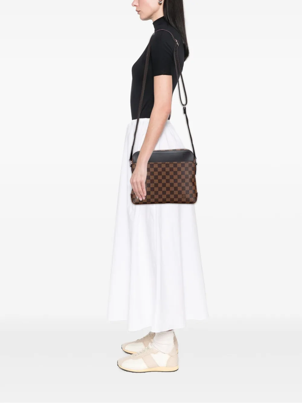 Louis Vuitton Pre-Owned 2016 Damier Ebene Jake PM crossbody bag | Pre-Owned | Image 2