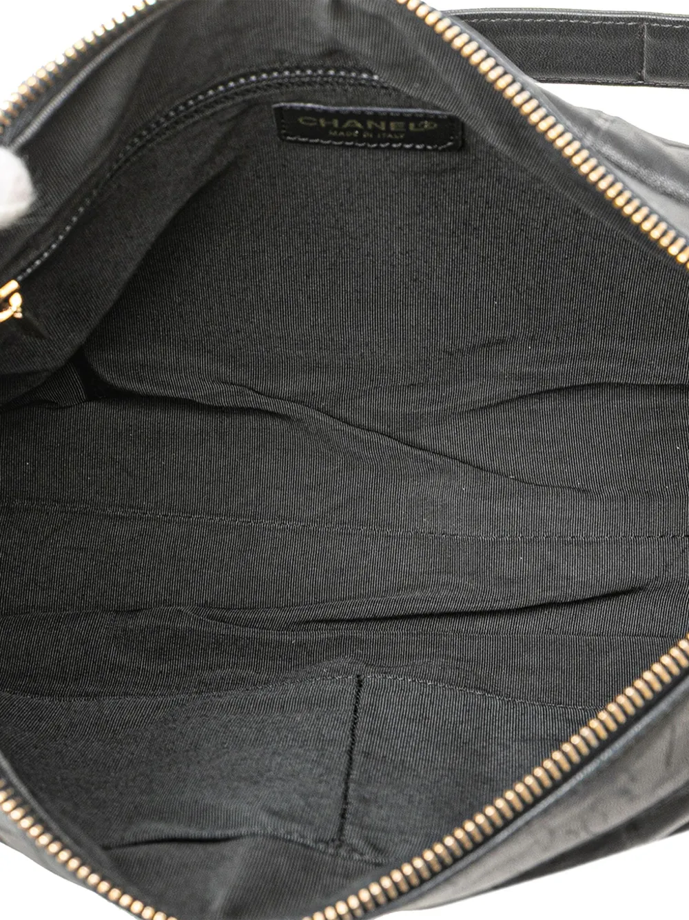 Pre-owned Chanel 2000-2002 Medium Lambskin Chocolate Bar Shoulder Bag In Black