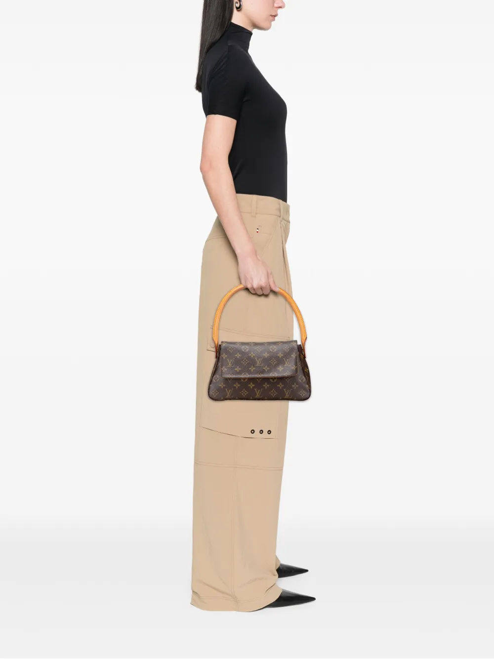 Louis Vuitton Pre-Owned 2002 Monogram Mini Looping shoulder bag | Pre-Owned | Image 2