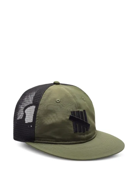 Undefeated mesh-panel snapback cap