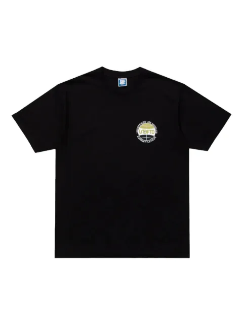 Undefeated league logo t-shirt