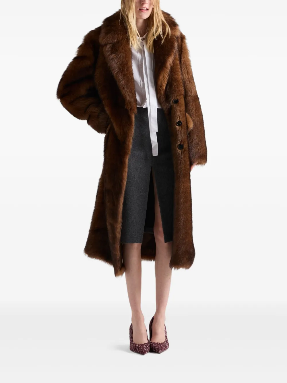 Prada Blouse met opgestikte zak en strikkraag - Wit