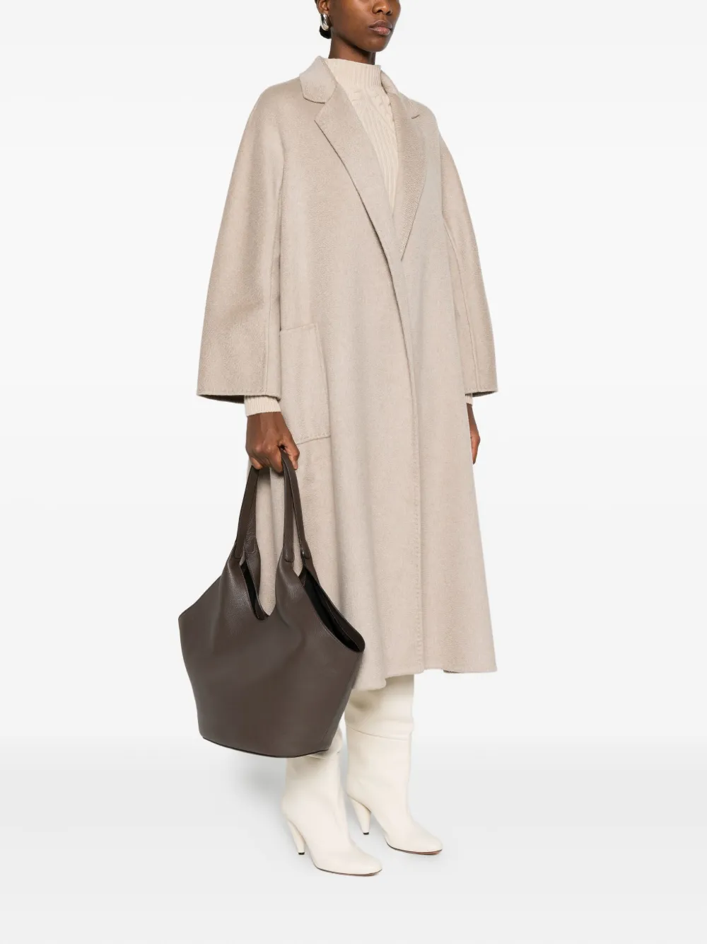 Aesther Ekme Phantom shopper - Bruin