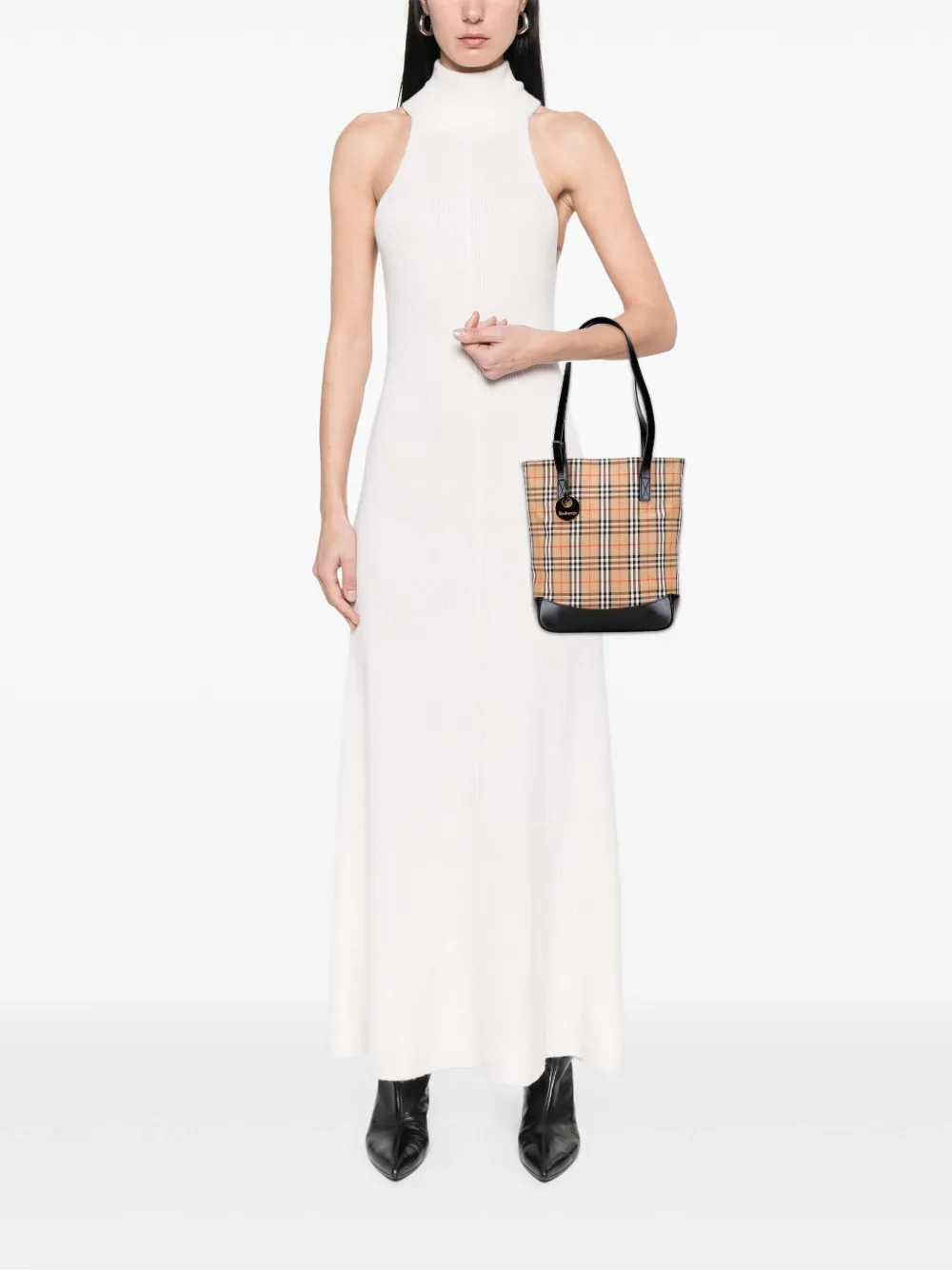 Pre-owned Burberry 20th Century Haymarket Check Canvas Tote Bag In Brown