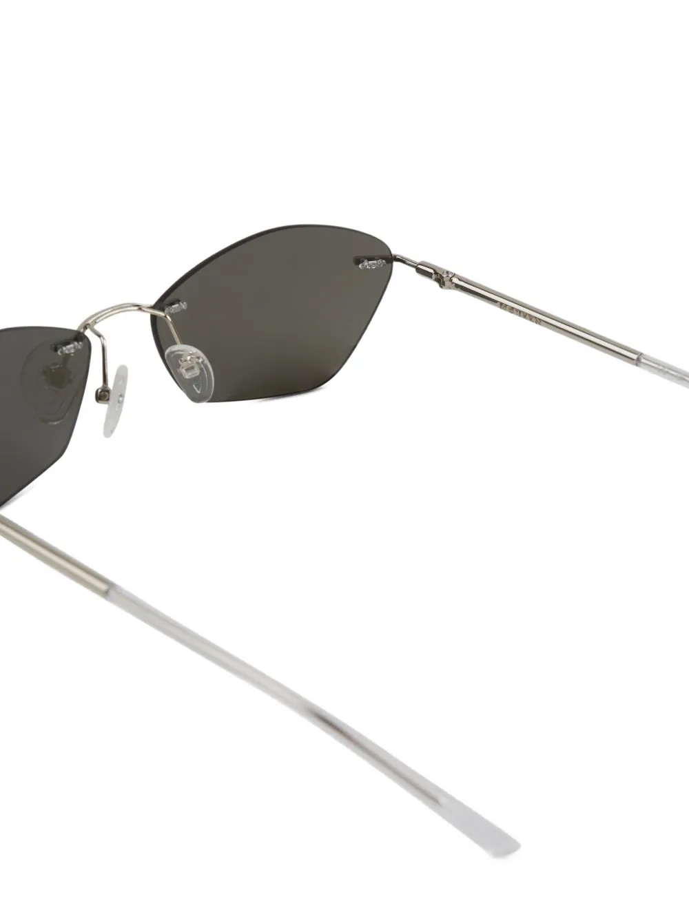 Alexander Mcqueen Geometric-frame Sunglasses In Gray