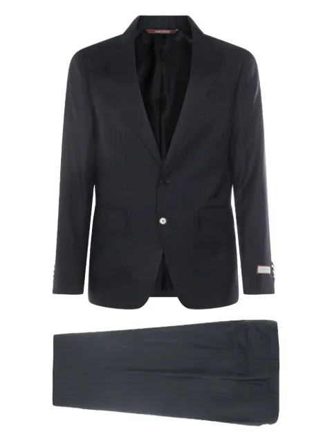 Canali traje con motivo de rayas
