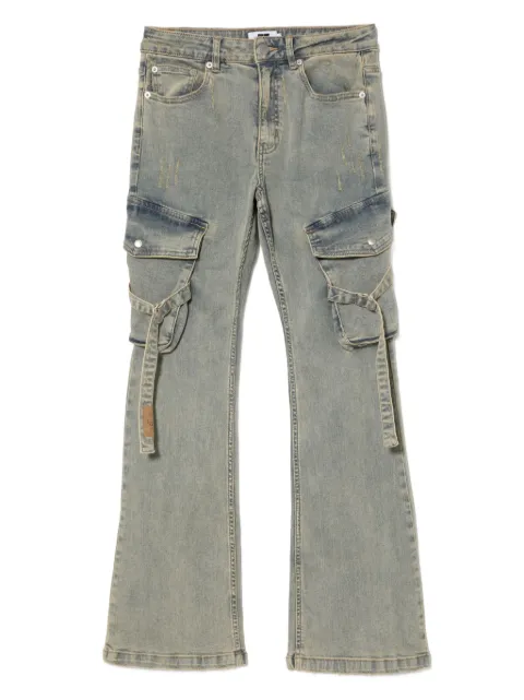 izzue logo-patch bootcut jeans