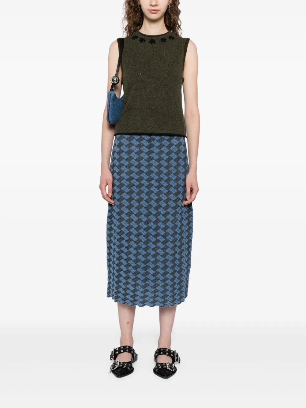 YANYAN KNITS floral-embroidered vest | Vests & Tank Tops | Image 2